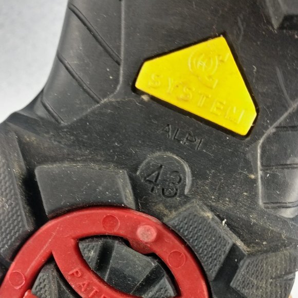 Weatherproof Leather boot with Winter Ice grip Lugged sole men10us/43eu=Wmns11.5 - Picture 5 of 10